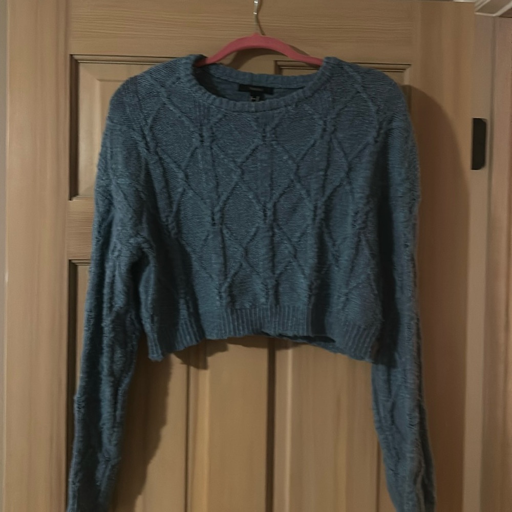 Forever 21 blue crop top sweater medium size